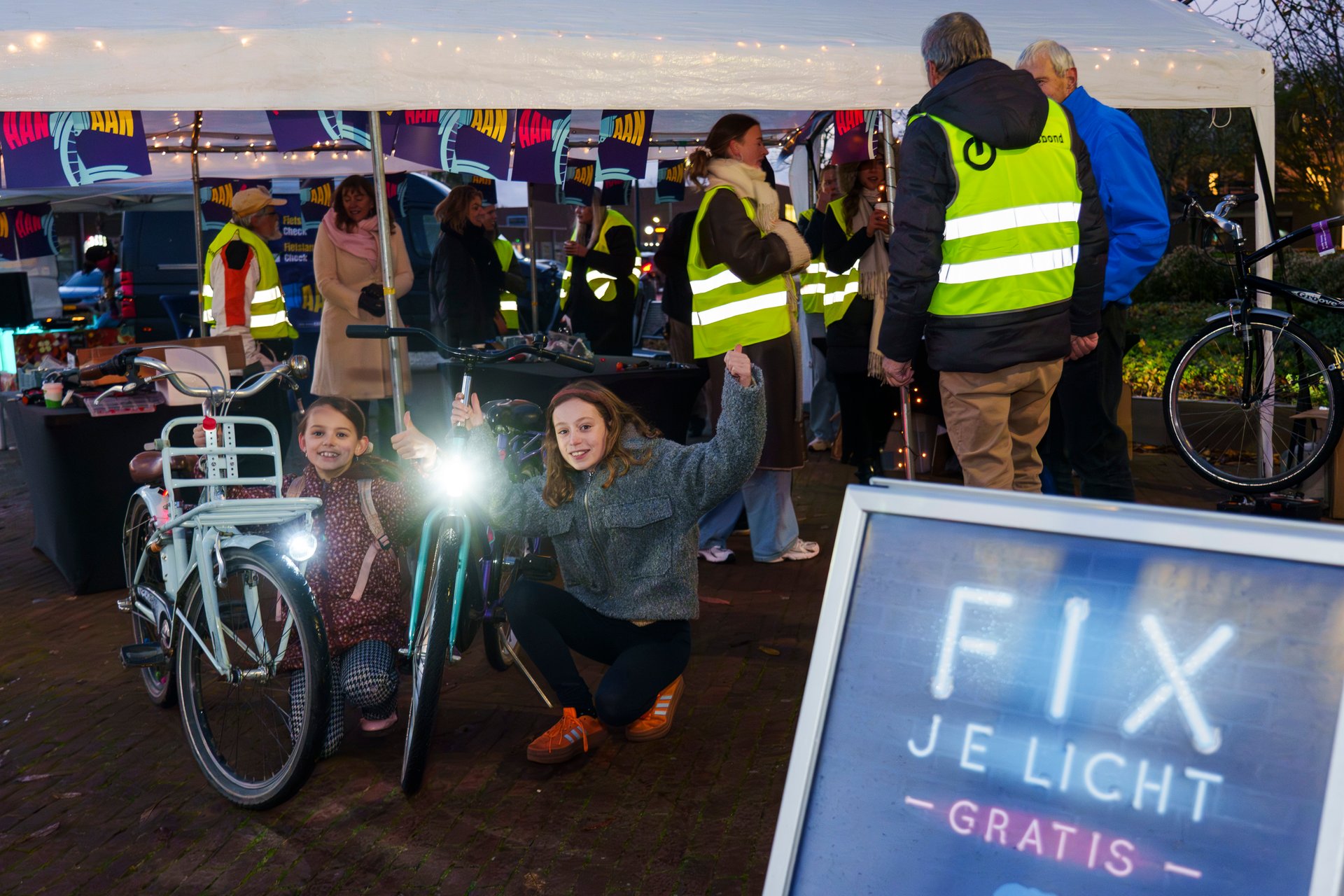 Het Vinexpad naast het Haarlemmermeer Lyceum stond op donderdag 21 november volop in het licht