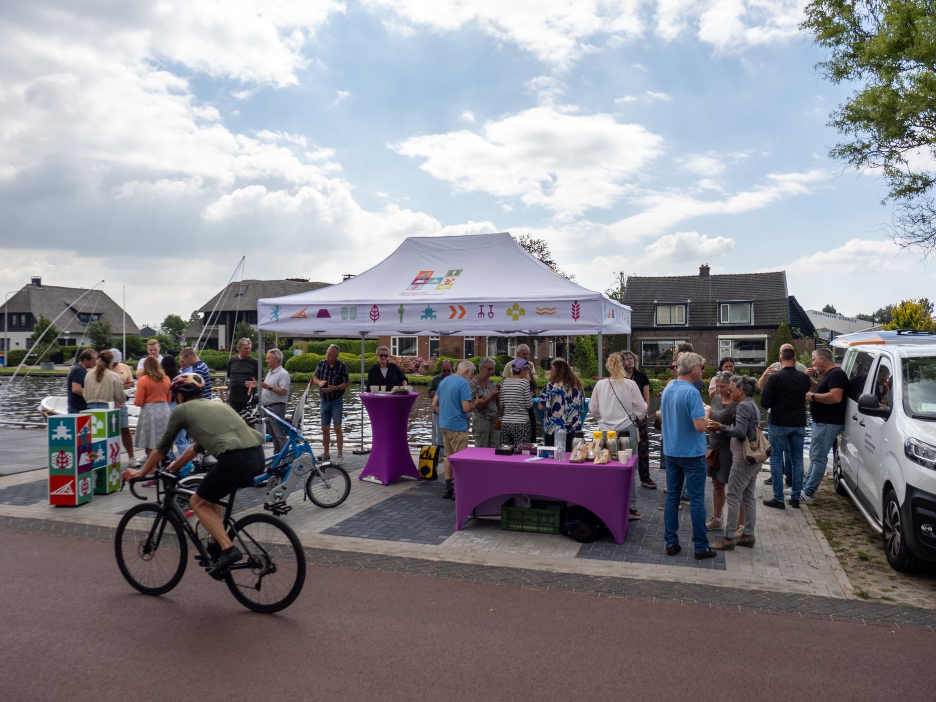 De opening van de fietsstraat.