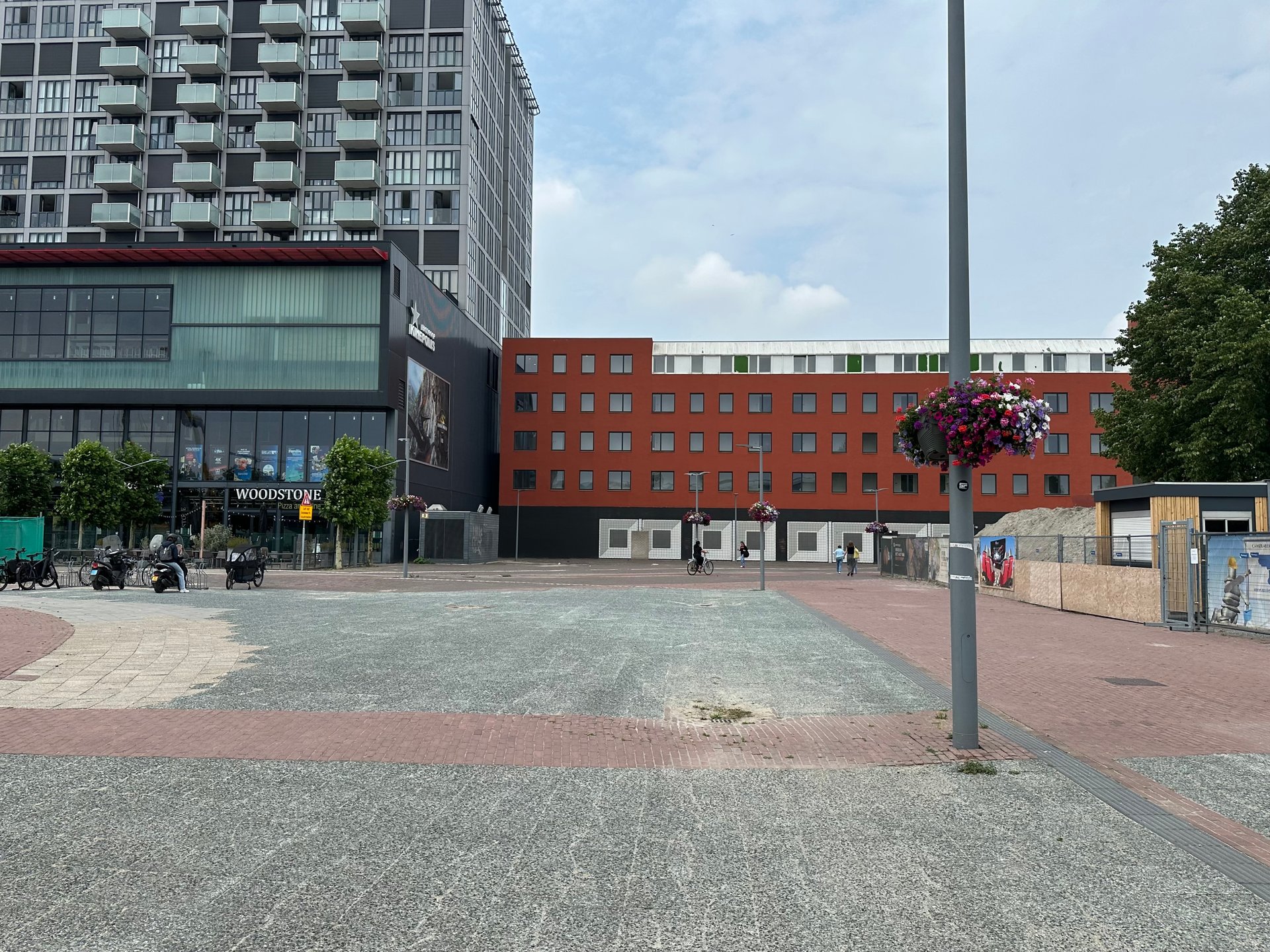 De gemeente start in de week van 28 juli met werkzaamheden aan het Raadhuisplein. 