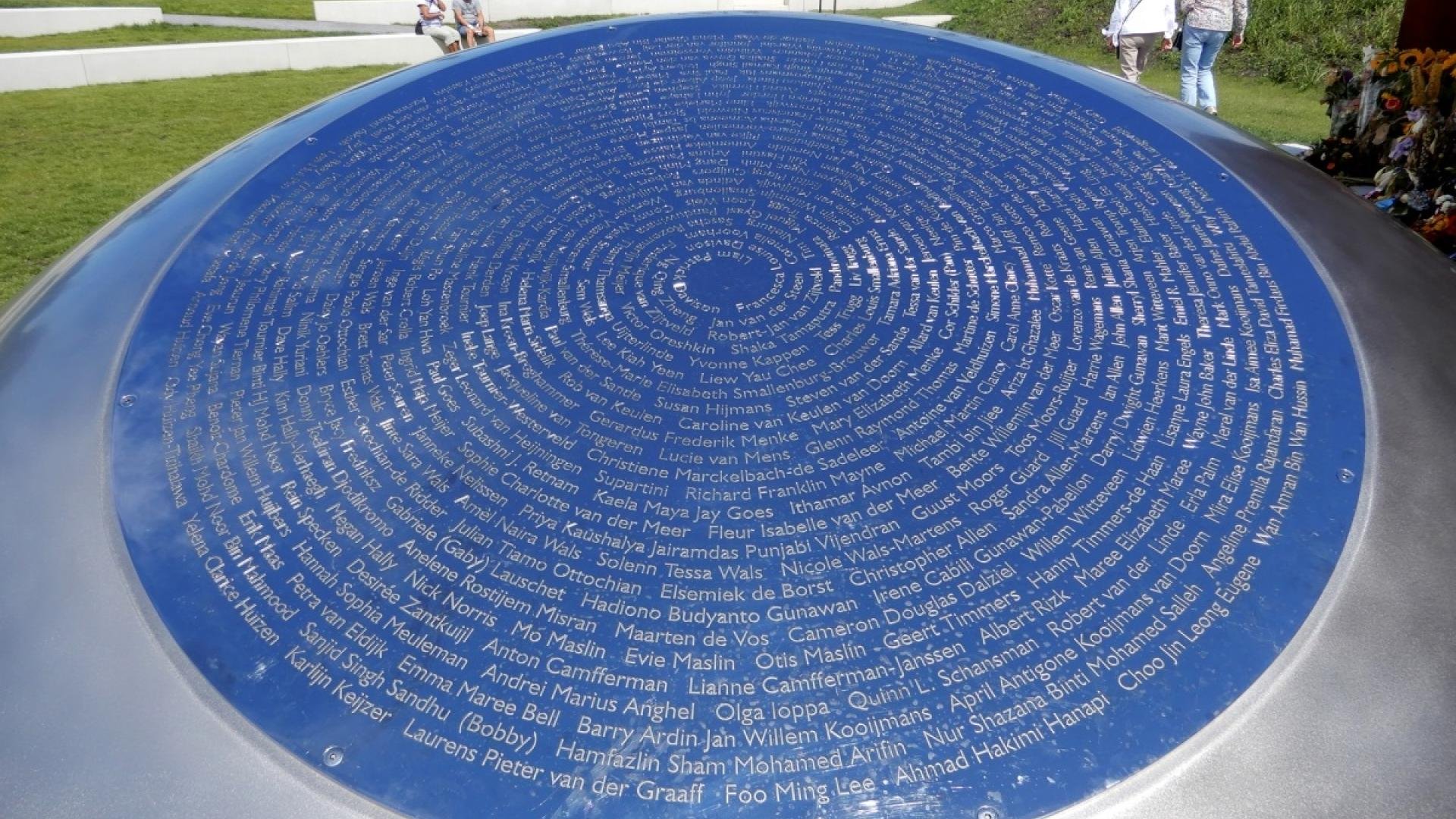 Het MH17-Monument in Vijfhuizen