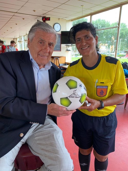 Zahava Eliasi met Sjaak Swart