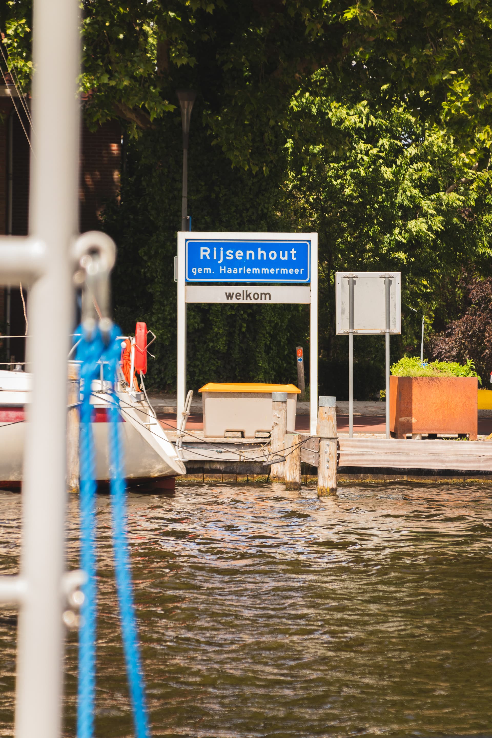 Dorpsnaambord Rijsenhout.