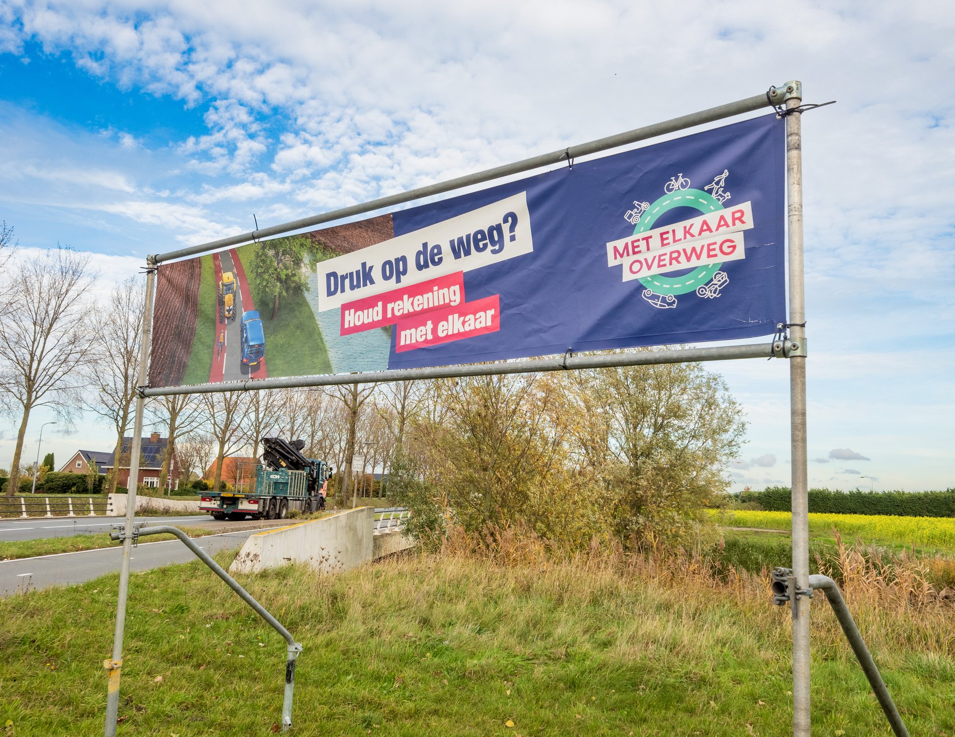 Spandoek Met Elkaar Overweg.